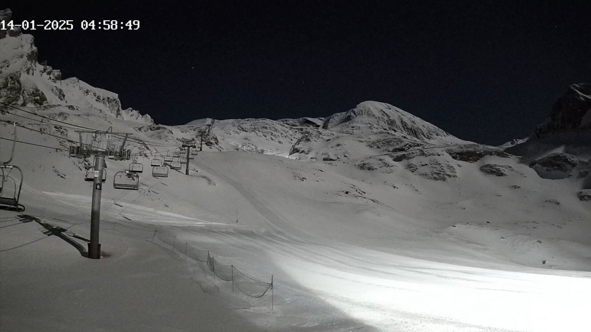 stationGourette's tweet photo. Bienvenue sur la planette de Pène Blanque à #gourette https://t.co/xsBV4KjULj