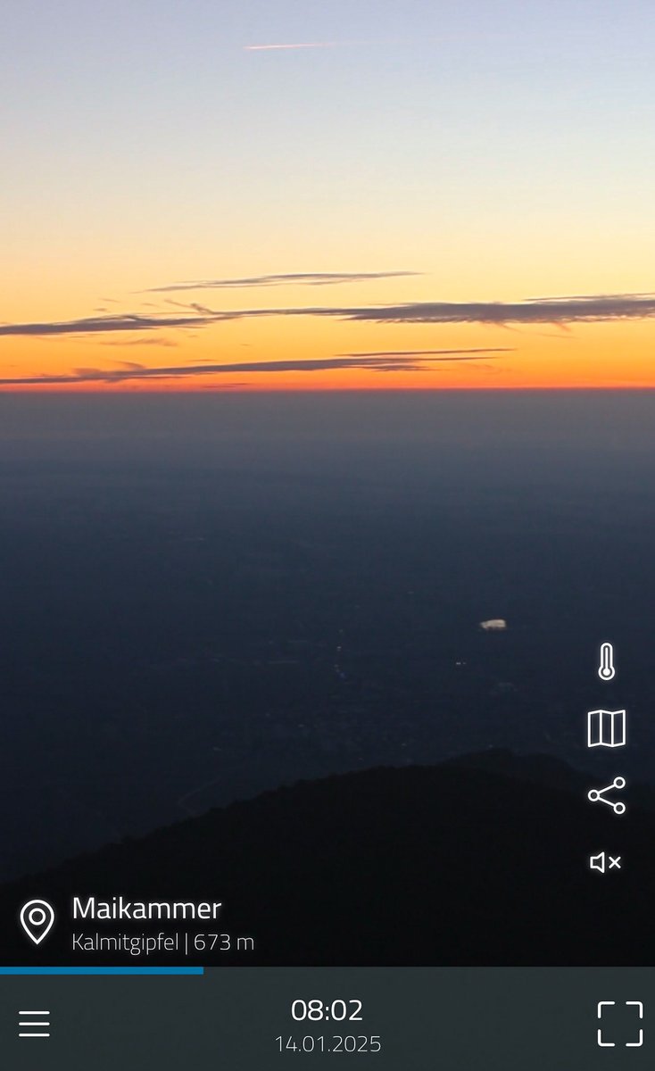 Pfalzfoto's tweet photo. Guten Morgen aus der #Pfalz. Die Webcam auf der #Kalmit zeigt wieder schöne Momente und Farben.
Quelle: https://t.co/zzVuFqlHl8 https://t.co/2pk7iNZjKT