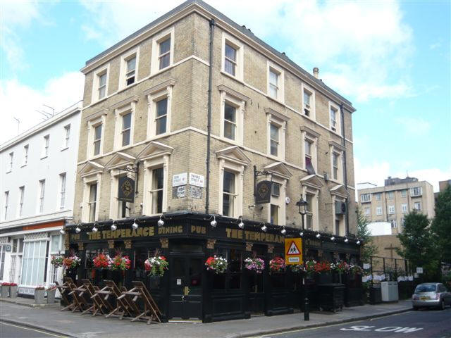 GBbooze's tweet image. The Royal Oak, 74-76 York Street, #Marylebone W1 🍻
Established by 1807 and rebuilt in its present form in 1910. It was called The Temperance. Renamed The Royal Oak again in July 2014.