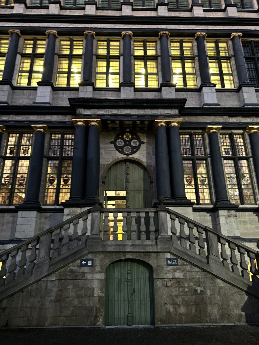 Sali De Ville tweet media