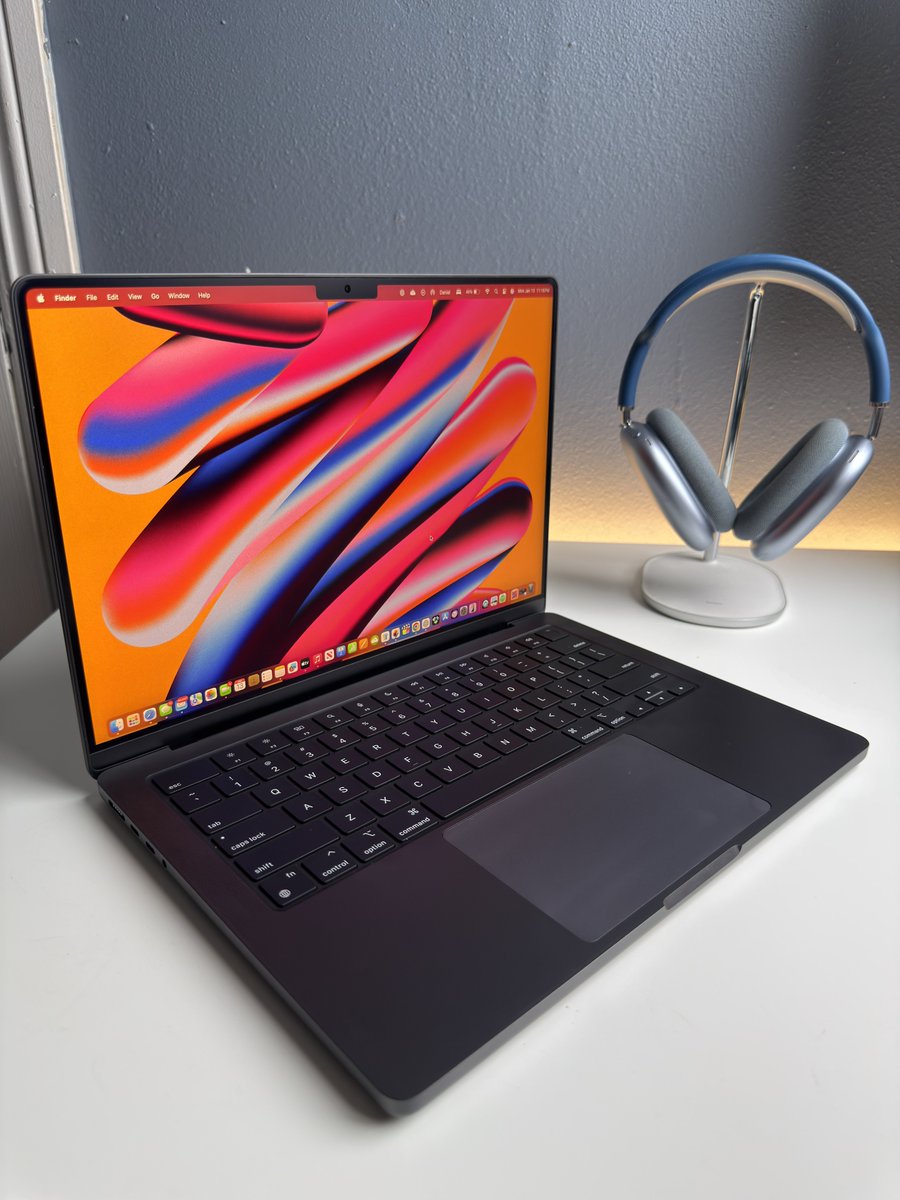 Apple Hub tweet media