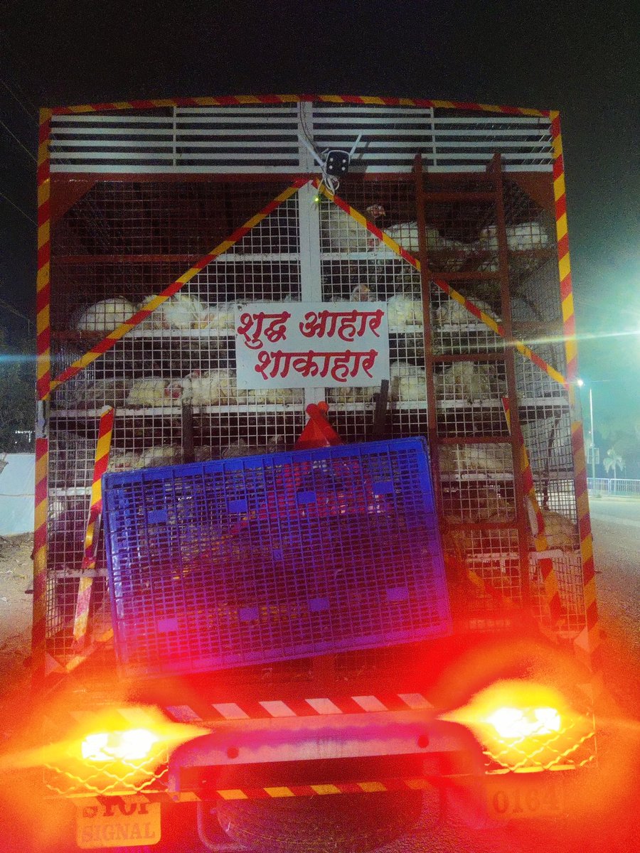 Deepak34465543's tweet photo. The irony here is heavier than the cargo !! 🙂 https://t.co/iwhQ9CvBjt