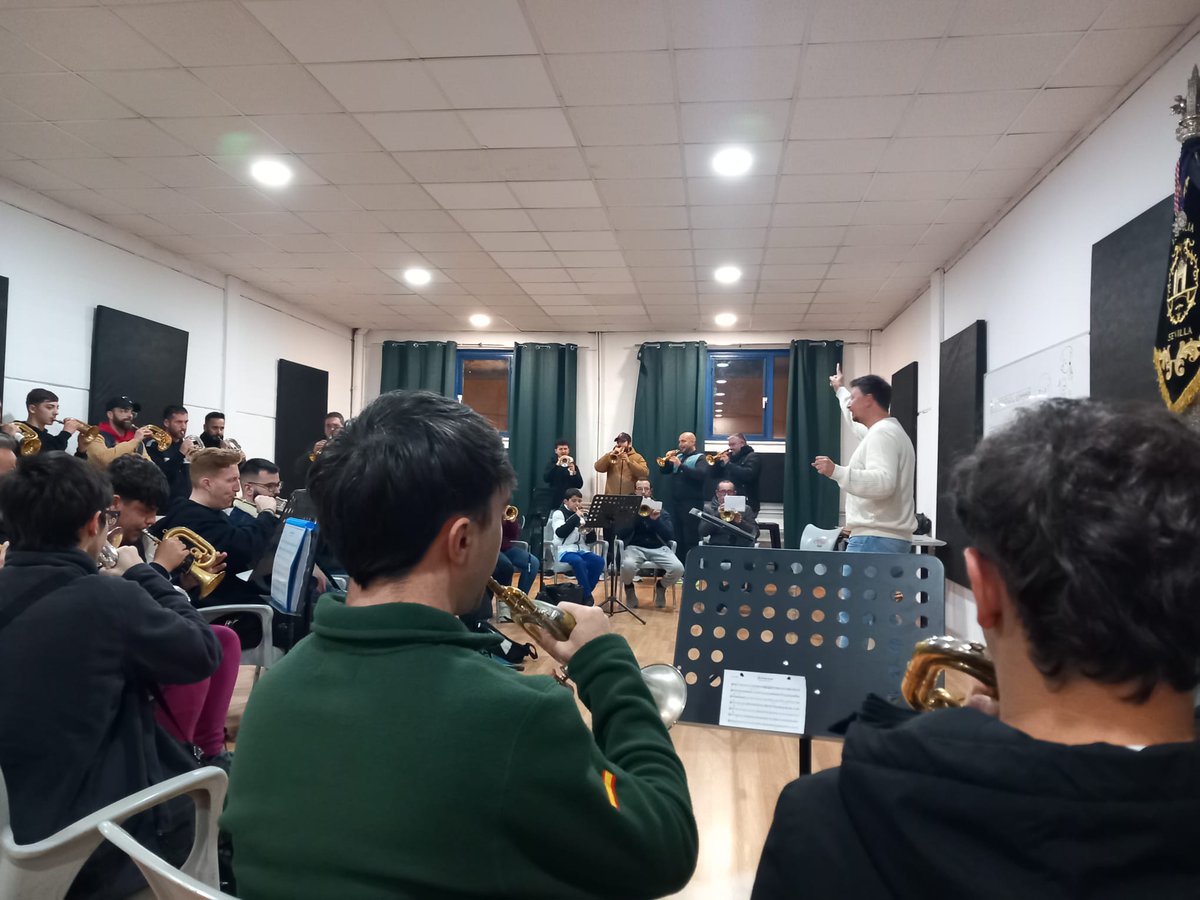 CCyTTEsencia's tweet photo. Continuamos este 2025 trabajando en proyectos ilusionantes.

#ensayosconESENCIA #tdscofrade #esencia https://t.co/4pXMtk4FdW