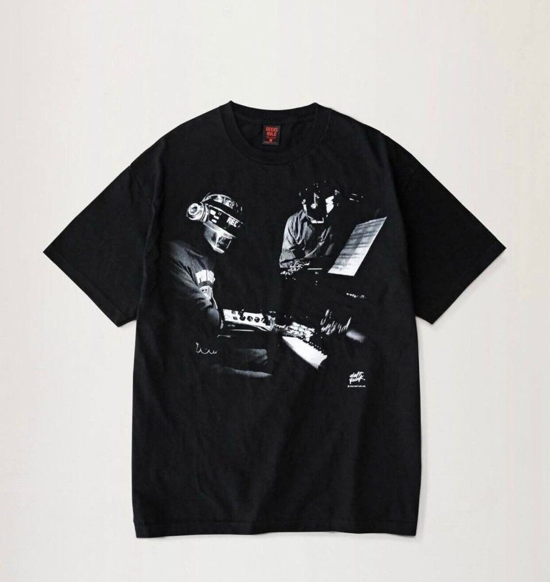 Exclusive Daft Punk x Geeks Rule T-shirt given to invited