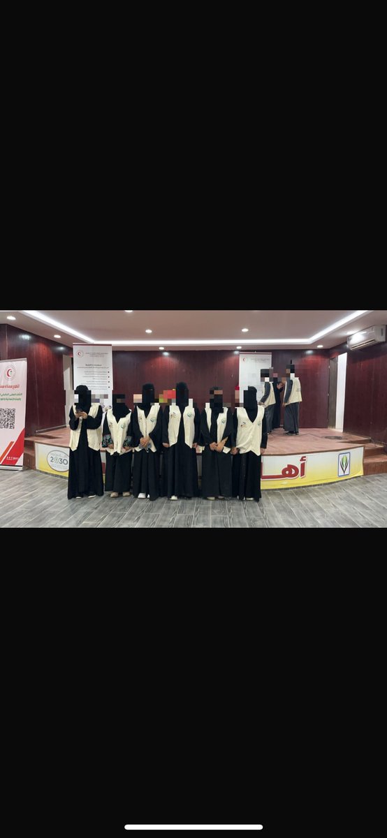 نفذ فريق اثر التطوعي التابع لجمعيه البرالخيريه بمحافظة الحناكية وبالتعاون مع فريق هيئة الهلال الاحمر التطوعي بالمحافظه مبادره عن الإسعافات الأولية واهميتها في حياتنا اليومية.

#تطوع #الهلال_الاحمر_التطوعي