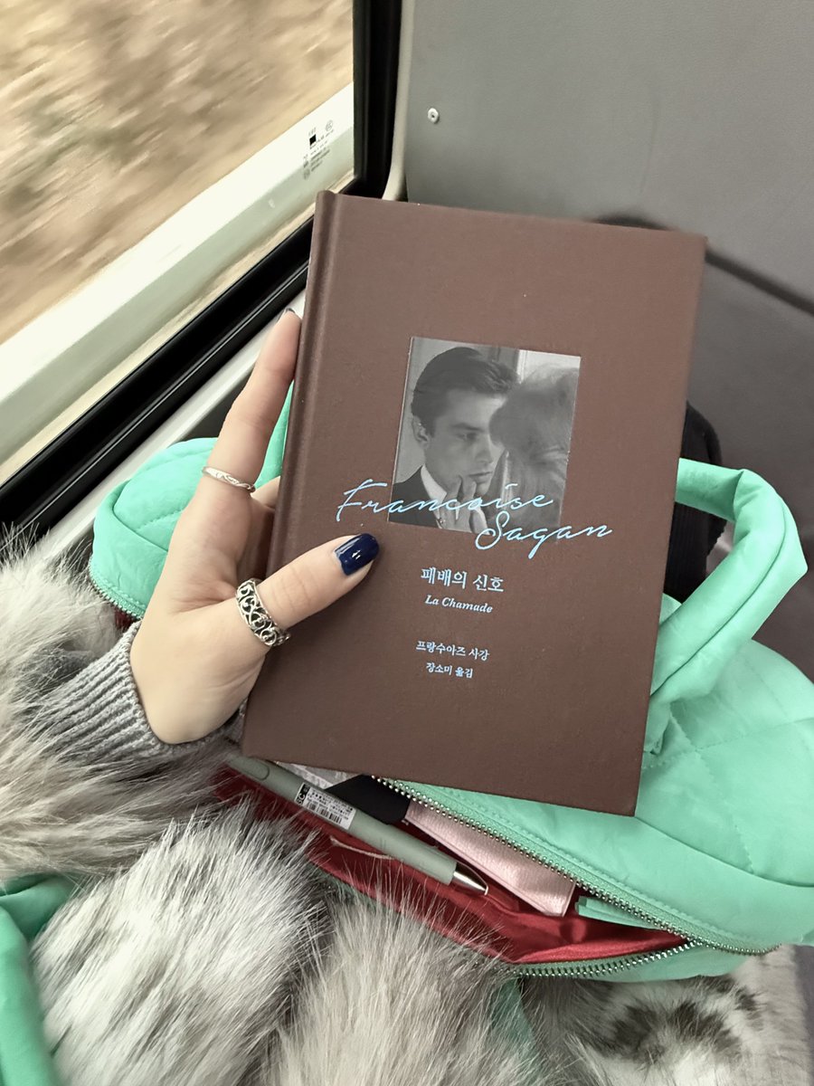 aki_0617_'s tweet photo. 개이쁨 진짜로 https://t.co/FbuStR1wQb