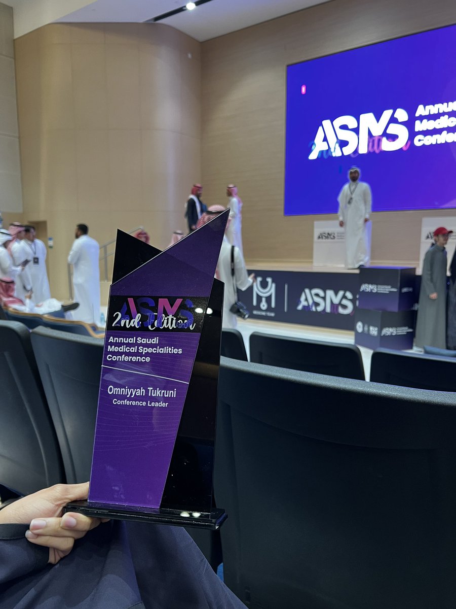 h_omnia18's tweet photo. Great work takes time !
Proud to be the leader of 2nd Edition of ASMS conference 💜✨
#ASMS2 #WhereGreatsBelong https://t.co/0Anj86p1GH