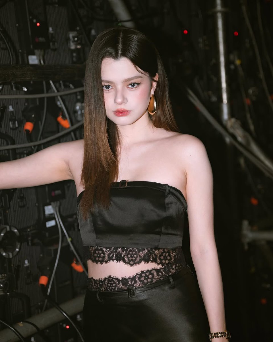 BeckysHeart_TH's tweet photo. IG icecharika 

✨🖤🪽

#beckysangels https://t.co/3zFL4aOqd2