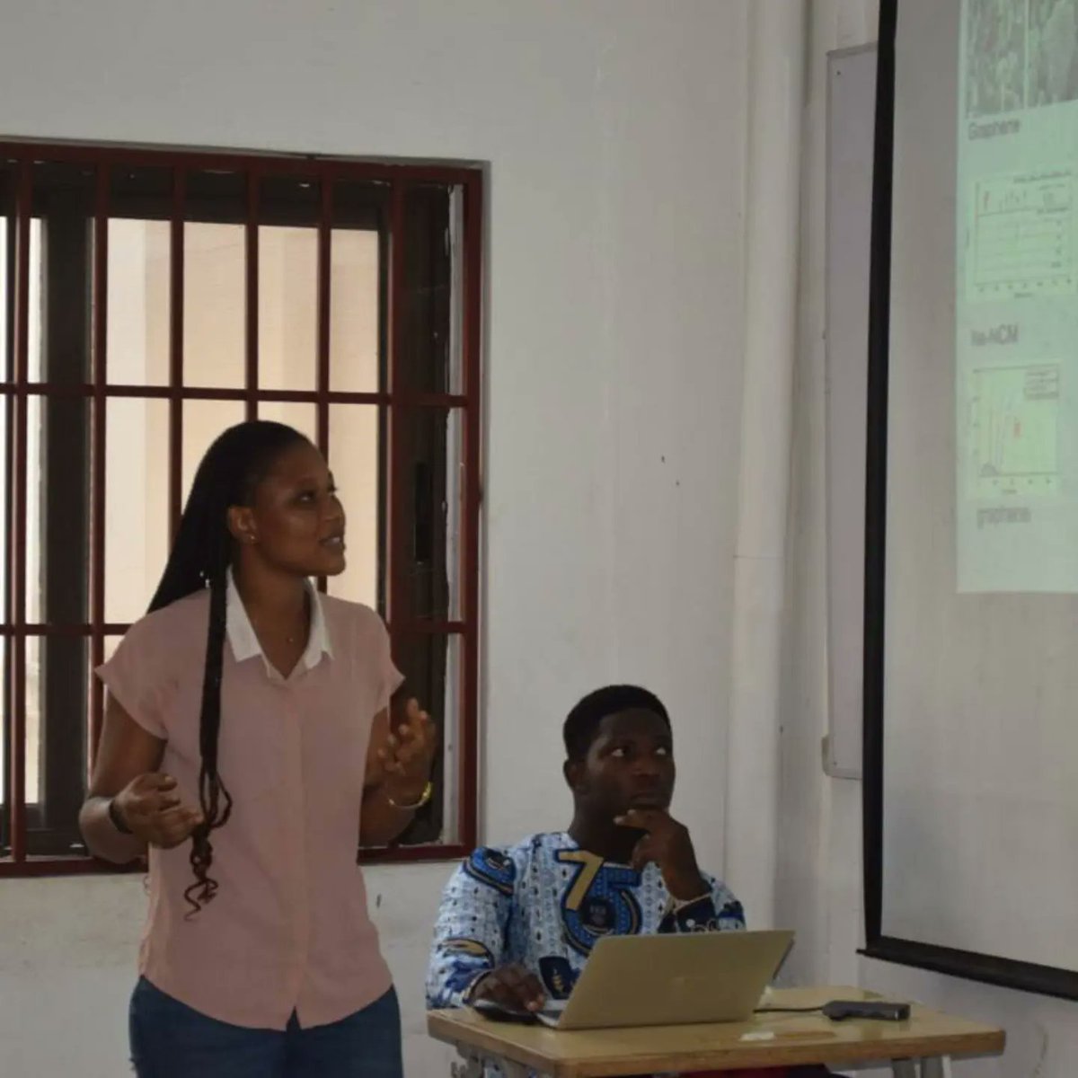 dmse_ug's tweet photo. Throwback to the project proposal presentation of our final years.✨

#MaterialsScienceandEngineering
#SchoolofEngineeringSciences
#UniversityofGhana https://t.co/6j68OGFuGI