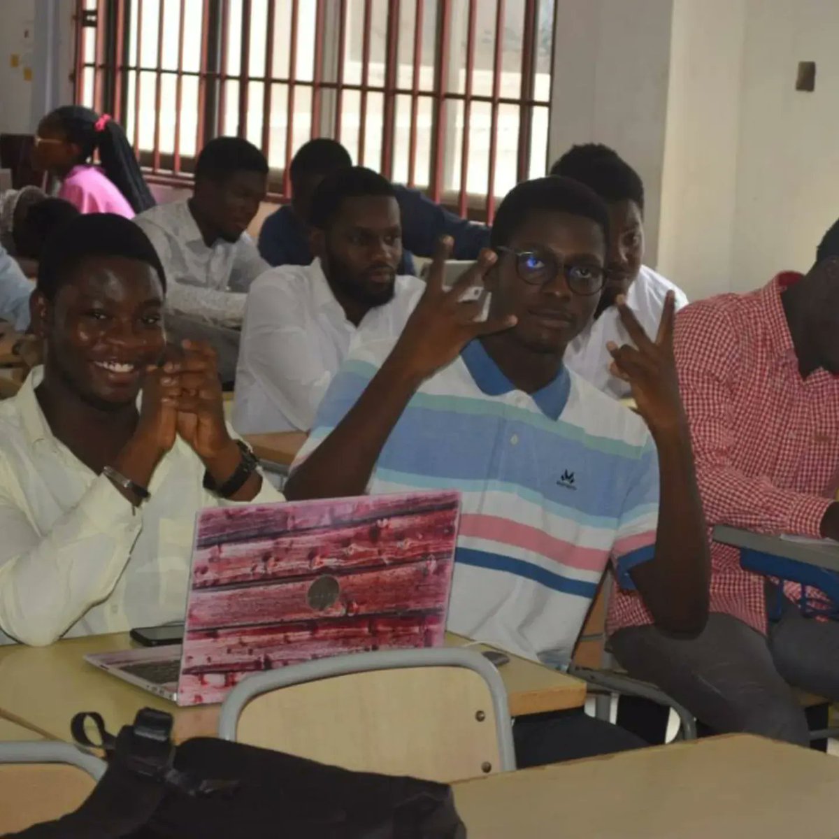 dmse_ug's tweet photo. Throwback to the project proposal presentation of our final years.✨

#MaterialsScienceandEngineering
#SchoolofEngineeringSciences
#UniversityofGhana https://t.co/6j68OGFuGI