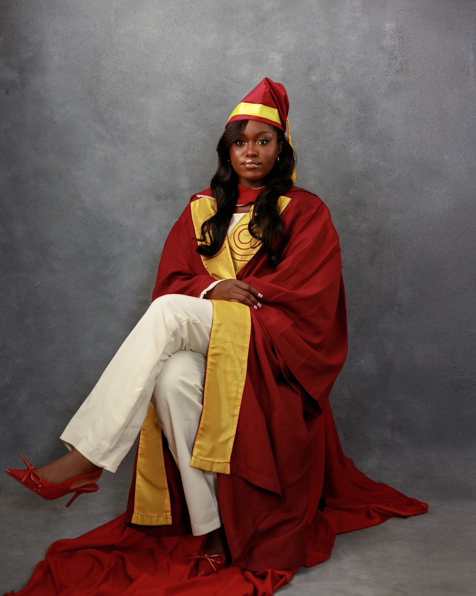 Jomibabyy's tweet photo. BA. English - Second Class Upper Division.
God Did! https://t.co/gjQOzQvoUZ