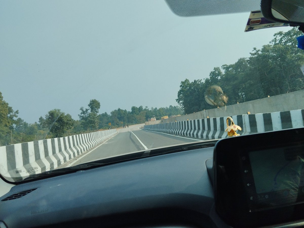 girisutajagdev's tweet photo. @nitin_gadkari Thank you for the road from Sambalpur to Angul. After 8 years seeing this road in good condition. https://t.co/D8Sdgm5JNV