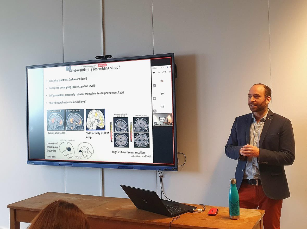 Neuromodulation Laboratory (@neuromodlab_kul) on Twitter photo Thank you, Dr. <a href="/Petersimor/">peter simor</a>, for a fascinating exploration of how mind-wanderingβoften seen as a distraction in our meditation researchβcan actually enhance learning and memory. π§ β¨ #neuromodulation #mindwandering #ULBruxelles Thank you, Dr. <a href="/Petersimor/">peter simor</a>, for a fascinating exploration of how mind-wanderingβoften seen as a distraction in our meditation researchβcan actually enhance learning and memory. π§ β¨ #neuromodulation #mindwandering #ULBruxelles