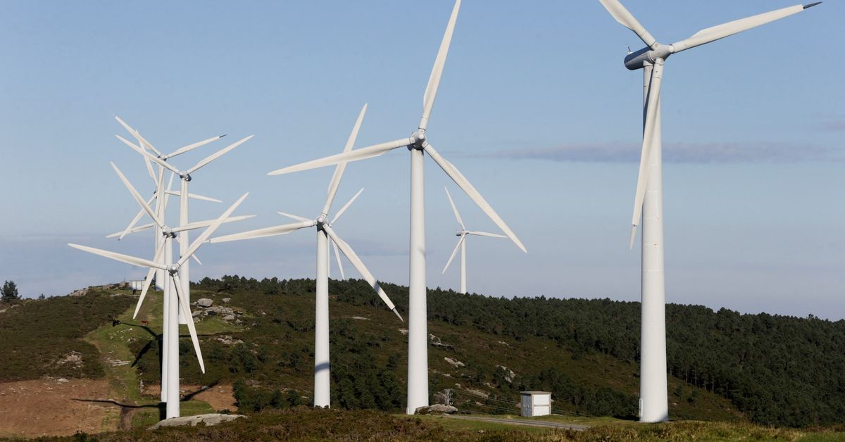 How a storm of lawsuits paralysed wind mills in northwest Spain reut.rs/4gPsSpZ