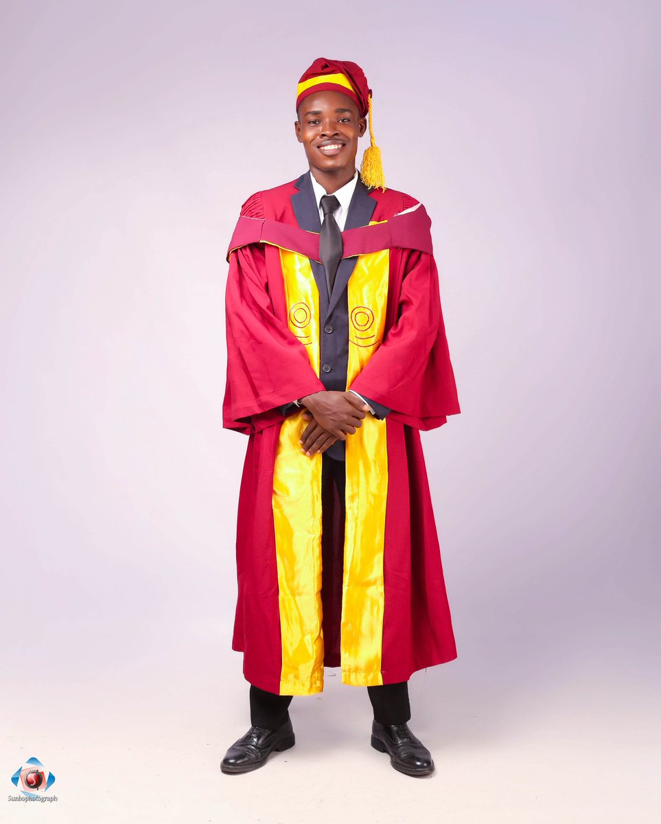 Ayobalogun99's tweet photo. BALOGUN AYOMIPO 
BSc. (Hons) Industrial Chemistry
University of Lagos
#UnilagConvocation https://t.co/hpZ427WD3O