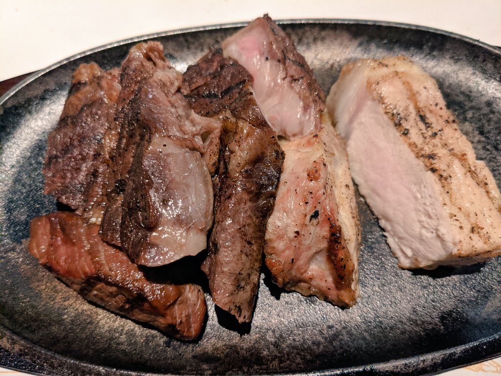 yashiki_neko_'s tweet photo. KFCの食べ放題はやめてこちらへ https://t.co/udCL3OS7XI