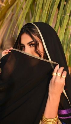 > ⁉️
**ما الذي تبحثين عنه في شريك حياتكِ؟**  

> - التفاهم 🤝  
> - الالتزام ❤️  
> - الدعم 🌟  

> شاركينا رأيكِ بالتعليقات أو تواصلي معنا للعثور على شريك حياتكِ المناسب! 💌 ✉️
> @KhtabhVIP  
> #فرصة_زواج #زواج_المسيار  #زواج_مسيار_سري  #الرياض_الان #جده_lلان