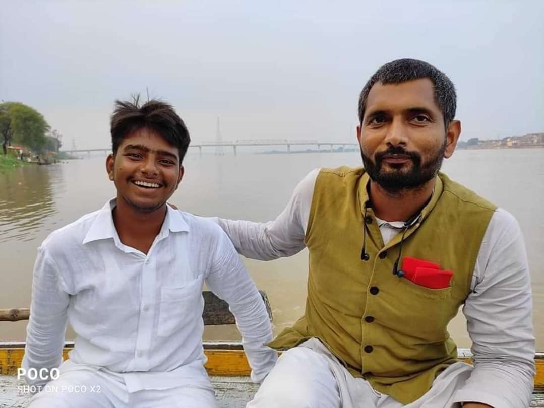 Adarsh Yadav (@adarshsocialist) on Twitter photo рдПрдХ рдРрд╕рд╛ рдЪреЗрд╣рд░рд╛ рдЬрд┐рд╕реЗ рджреЗрдЦ рдкреВрд░реНрд╡рд╛рдВрдЪрд▓ рдХреЗ рдпреБрд╡рд╛рдУрдВ рдХрд╛ рдЪреЗрд╣рд░рд╛ рдЦрд┐рд▓ рдЬрд╛рддрд╛ рд╣реЛ рдкреВрд░реНрд╡рд╛рдВрдЪрд▓ рдХрд╛ рдХрд┐рд╕рд╛рди рд╣реЛ рдЪрд╛рд╣реЗ рдкреВрд░реНрд╡рд╛рдВрдЪрд▓ рдХрд╛ рдЬрд╡рд╛рди рд╕рдмрдХреЗ рд╣рд┐рдд рд╡ рд╣рдХ рдХреА рд▓рдбрд╝рд╛рдИ рдореЗрдВ рд╕рдмрд╕реЗ рдореБрдЦрд░ рд░рд╛рд╖реНрдЯреНрд░реАрдп рдкреНрд░рд╡рдХреНрддрд╛ рд╕рдорд╛рдЬрд╡рд╛рджреА рдкрд╛рд░реНрдЯреА рдЖрджрд░рдгреАрдп рдордиреЛрдЬ рд╕рд┐рдВрд╣ рдХрд╛рдХрд╛ рдЬреА рдХреЛ рдЬрдиреНрдорджрд┐рд╡рд╕ рдХреА рд╣рд╛рд░реНрджрд┐рдХ рд╢реБрднрдХрд╛рдордирд╛рдПрдВ
<a href="/ManojSinghKAKA/">Manoj KAKA</a> рдПрдХ рдРрд╕рд╛ рдЪреЗрд╣рд░рд╛ рдЬрд┐рд╕реЗ рджреЗрдЦ рдкреВрд░реНрд╡рд╛рдВрдЪрд▓ рдХреЗ рдпреБрд╡рд╛рдУрдВ рдХрд╛ рдЪреЗрд╣рд░рд╛ рдЦрд┐рд▓ рдЬрд╛рддрд╛ рд╣реЛ рдкреВрд░реНрд╡рд╛рдВрдЪрд▓ рдХрд╛ рдХрд┐рд╕рд╛рди рд╣реЛ рдЪрд╛рд╣реЗ рдкреВрд░реНрд╡рд╛рдВрдЪрд▓ рдХрд╛ рдЬрд╡рд╛рди рд╕рдмрдХреЗ рд╣рд┐рдд рд╡ рд╣рдХ рдХреА рд▓рдбрд╝рд╛рдИ рдореЗрдВ рд╕рдмрд╕реЗ рдореБрдЦрд░ рд░рд╛рд╖реНрдЯреНрд░реАрдп рдкреНрд░рд╡рдХреНрддрд╛ рд╕рдорд╛рдЬрд╡рд╛рджреА рдкрд╛рд░реНрдЯреА рдЖрджрд░рдгреАрдп рдордиреЛрдЬ рд╕рд┐рдВрд╣ рдХрд╛рдХрд╛ рдЬреА рдХреЛ рдЬрдиреНрдорджрд┐рд╡рд╕ рдХреА рд╣рд╛рд░реНрджрд┐рдХ рд╢реБрднрдХрд╛рдордирд╛рдПрдВ
<a href="/ManojSinghKAKA/">Manoj KAKA</a>