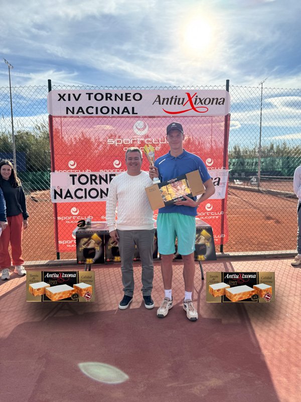 RC Tennis pro tweet media