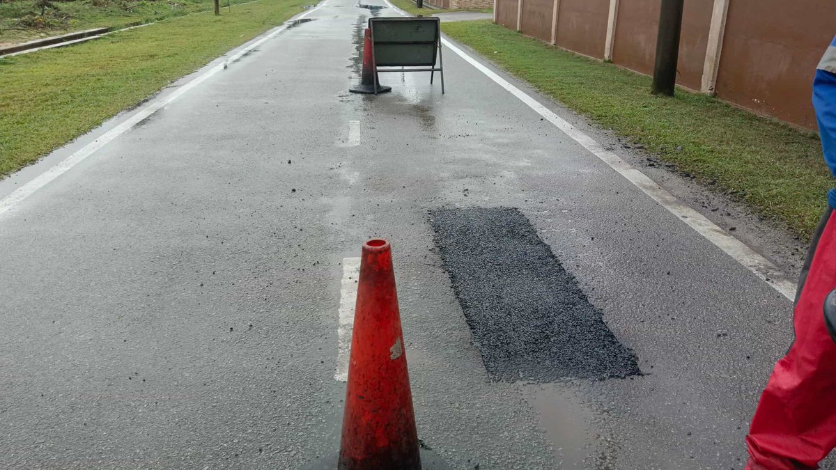 10 Januari 2024 - #KUANTAN   

21060-JLN PUSAT REKREASI BALOK
Seksyen 1.60   

Kerja-kerja #RO1 Pothole Patching telah dijalankan di lokasi terbabit            

#ypmcare 
#ypmsb