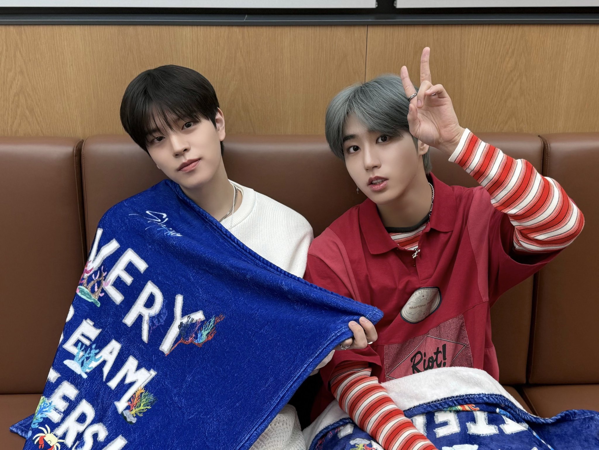 Stray Kids SKZ スキズ EDM ファンディング バッグ スキズ＊[EDM ファンディング]子供たちの夢を応援するStray Kids