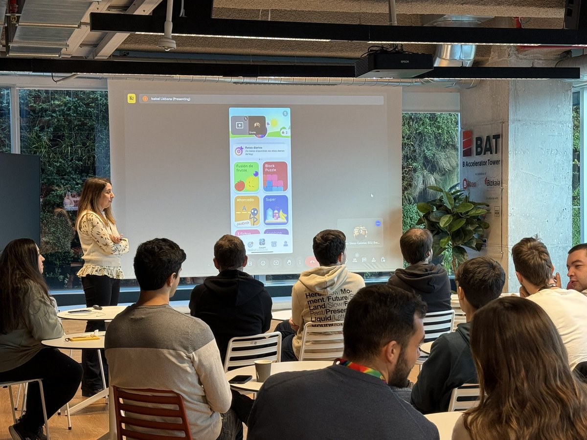 BAT_Tower's tweet photo. 🥐Comenzamos el primer #CommunityBreakfast del año.

Hoy conocemos al equipo de @puzztime. Un talentoso estudio de videojuegos ubicado en la planta 11.

Además, Isabel Liébana nos presenta una demo de la app y nos lleva a través de cada uno de los retos que tienen preparados. https://t.co/TZQTNhyTbq