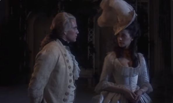 Una de las escenas más bellas de esa obra de arte llamada Barry Lyndon (1975) es la del cortejo de Barry a Lady Lyndon. Ella sí que está enamorada...

Artículo: Stanley Kubrick: análisis de su segunda etapa cinematográfica.
cultugrafia.com/stanley-kubric…