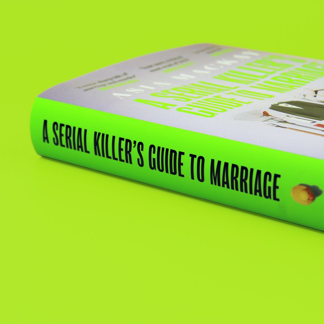 headlinepg's tweet image. Happy publication day to your twisted must-read of 2025!📚

A couple that kills together stays together...🔪

@abmackster&apos;s #ASerialKillersGuideToMarriage is out TODAY!
Pick up your copy of this addictive thriller now!
linktr.ee/aserialkillers…