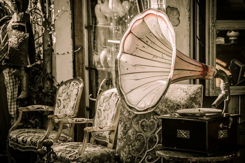 ParkLaneAntique's tweet photo. Thinking of selling your Antiques? ​We offer free ​online valuations to help you decide whether to sell ​privately or at auction https://t.co/nZ6Dz5Ta8a
#freevaluation #antiques #valuation #houseclearance https://t.co/XfGnDDZK0S