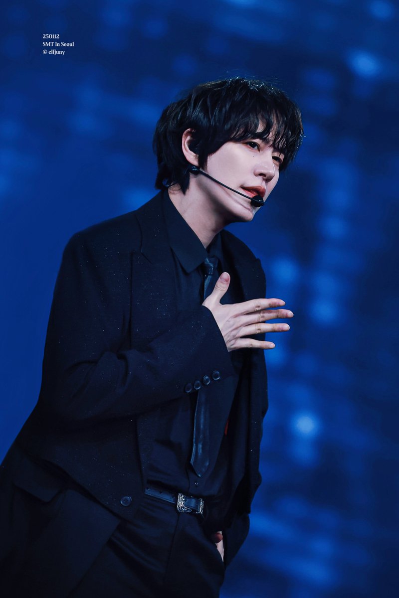 ELF_001117's tweet photo. 丨𝟐𝟓𝟎𝟏𝟏𝟐 / 𝑺𝑴𝑻𝑶𝑾𝑵 𝑫𝒂𝒚𝟐 𝒊𝒏 𝑺𝒆𝒐𝒖𝒍 丨

                       ૮•  - ა ✧

▪️
@GaemGyu 
#SUPERJUNIOR  #슈퍼주니어  #규현 #KYUHYUN https://t.co/M2b5eJUMbc