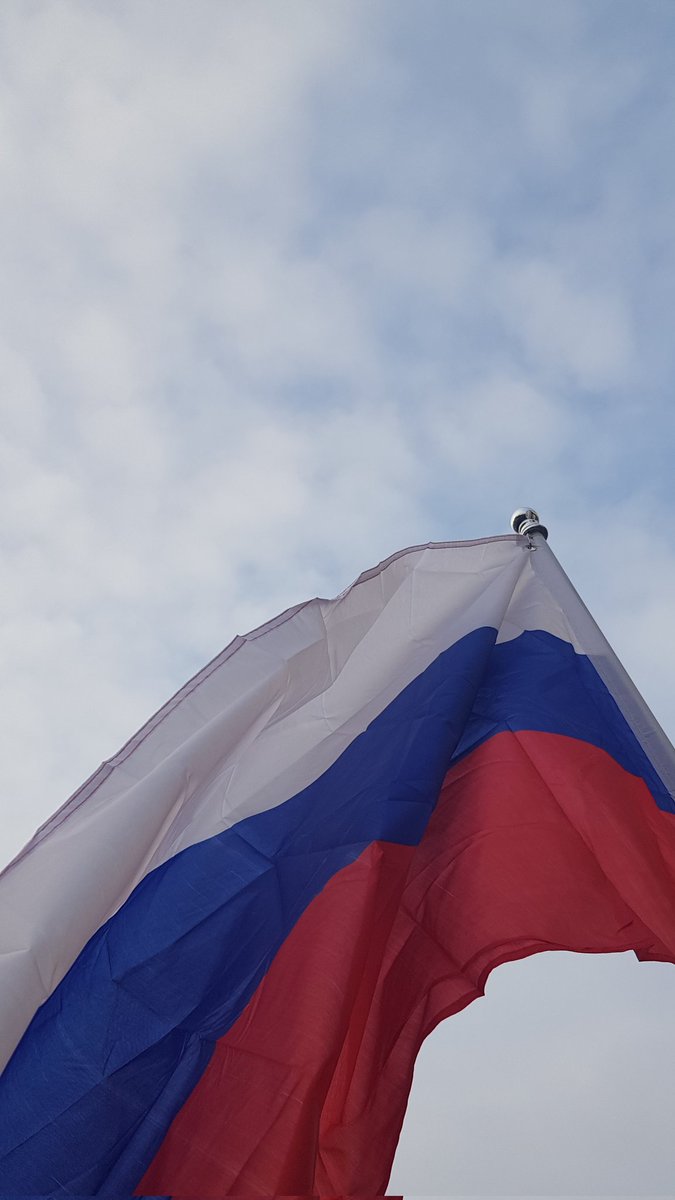 Today's flag comes from Mother Russia....🇷🇺🇷🇺🇷🇺🇷🇺