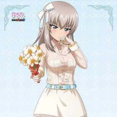  と、時々そのくらいありそうな公式絵あるし…! 