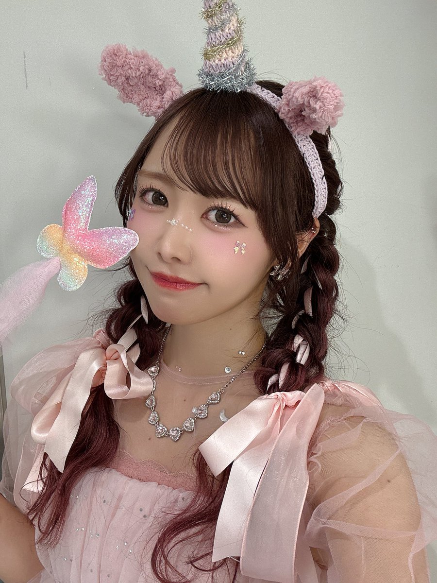 FRUITSZIPPER 仲川瑠夏 ユニコーンLARME 衣装 ユニコーンになった🦄🦋✧︎*。 #LARME