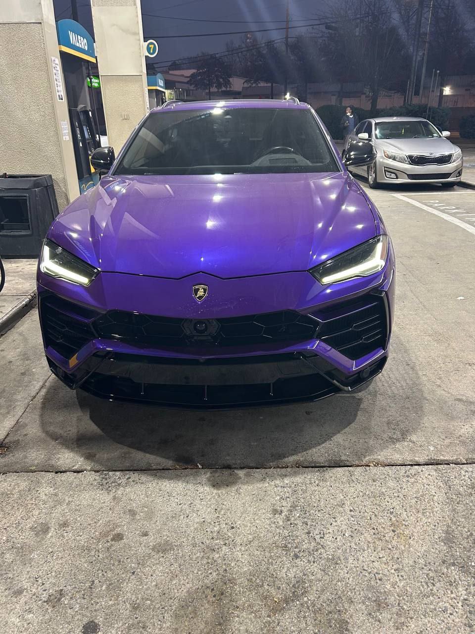 4 pic. 💰💤 https://t.co/5tQNyGPVAZ