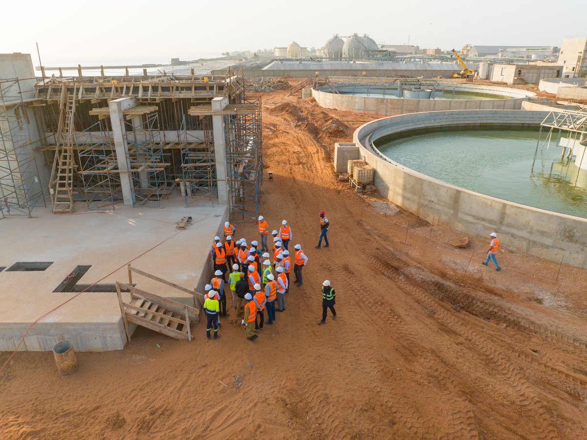 La Baie de Hann se refait une beauté !

Avec le Ministre de l'Hydraulique et l'Assainissement du Sénégal, Docteur <a href="/cheikhtdieye/">Cheikh Tidiane Dieye 🇸🇳🇸🇳</a>, l'ONAS et l'@afd_france, pour une visite du chantier de la station de traitement des eaux usées à Petit Mbao.
