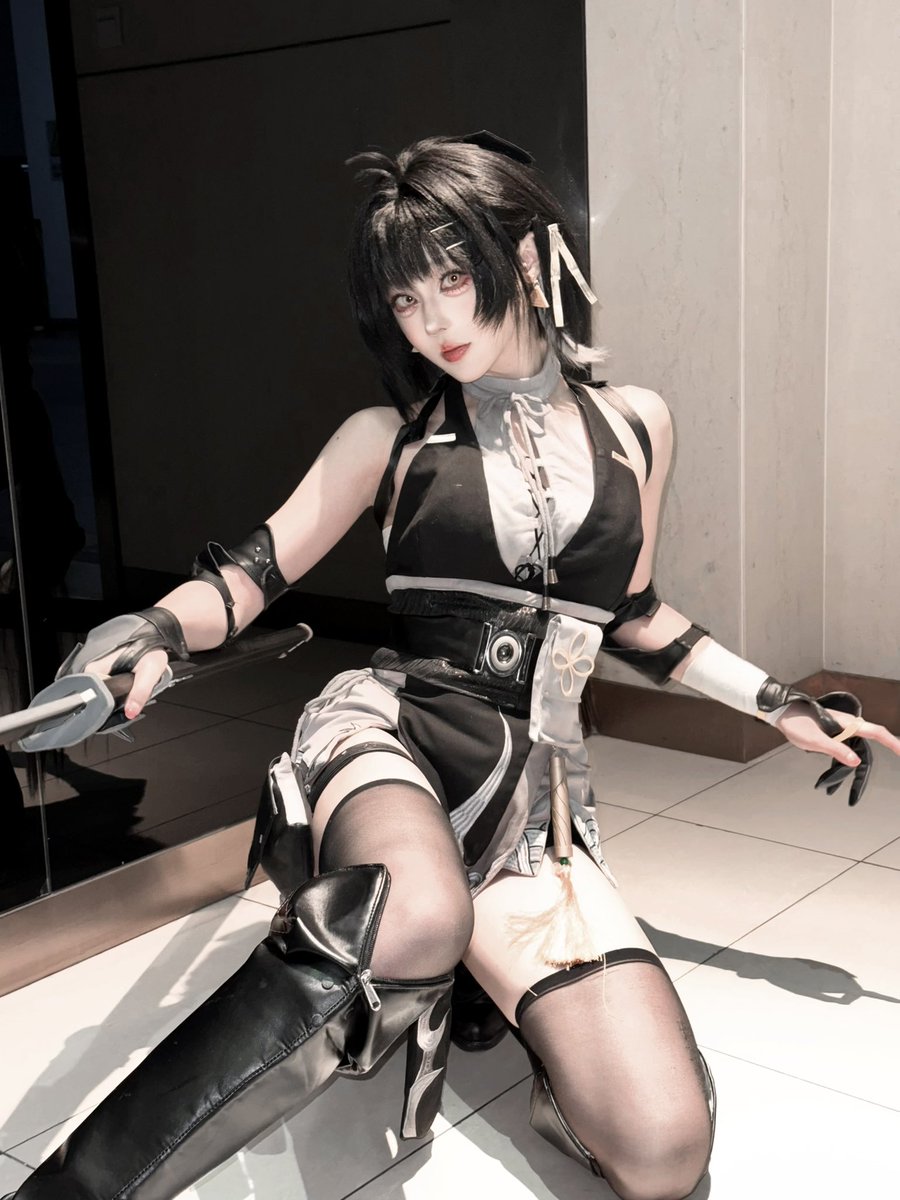 r1nnee's tweet photo. #鳴潮 
#WutheringWaves 
#コスプレ https://t.co/5LmDon4isa