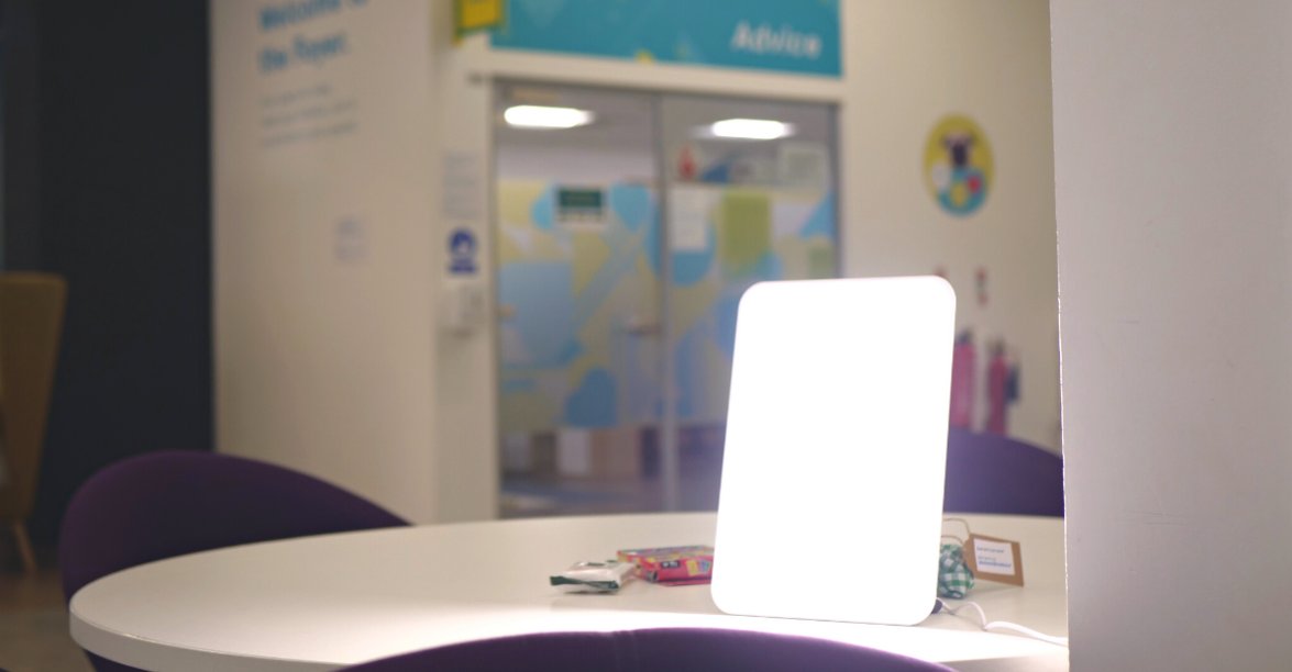 Come and brighten your day in our light cafe! In the foyer of the Union from 2pm-5pm every weekday and benefit from one of our Lumie lamps. You can study or take a break from your time in the library, the space is here for you! engage.luu.org.uk/events/B6CDK/l…