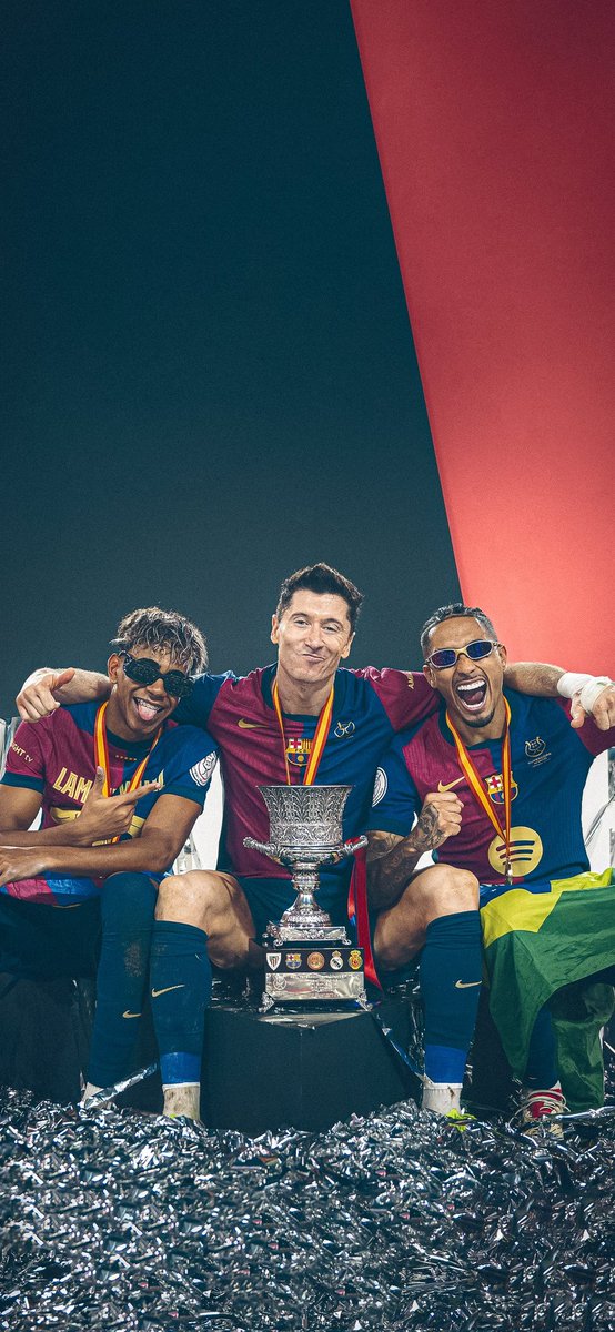 LEGENIEJUIFS's tweet photo. Je tiens à dire aujourd'hui que le réal est la salope du GRAND BARCA #pute #viscabarca #madridout @RaloufDjetaime https://t.co/nBxgRIFs5z