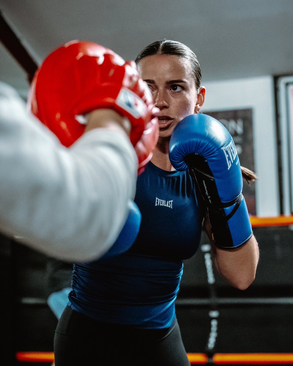 Locked in 🔒 #13 <a href="/Everlast_/">Everlast</a>