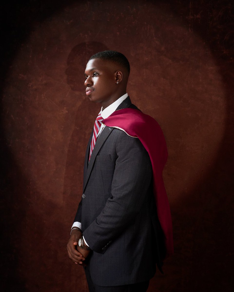 oduwolsss_'s tweet image. 7 years a Student👨🏿‍🏫.
Forever a Graduate🎓.
B.Sc. (Hons) Computer Science, Second Class Upper Division.

#convocation #unilag