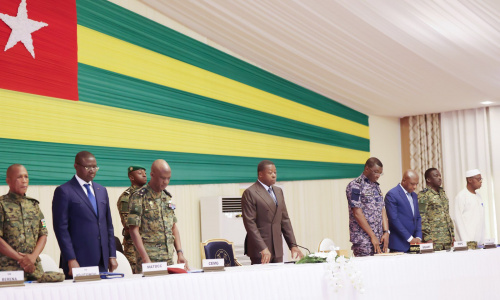 Défense : les Forces Armées Togolaises ont présenté leur Grand rapport annuel republiquetogolaise.com/securite/1401-…