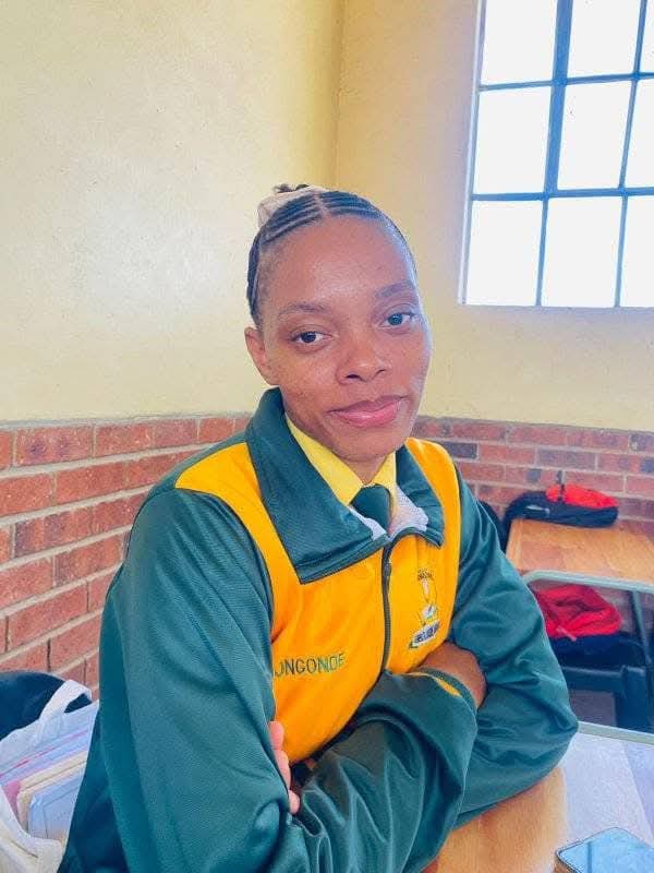 Ntombenhle Mashaba says it wasn’t easy passing her matric at the age of 26 after having to repeat it three times. 

She sat for her first matric exams in 2018 and failed. She went back to school in 2020 and started from Grade 11, progressed to Grade 12 in 2021 and then failed