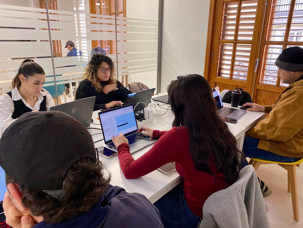 Idecrea | Escuela de diseño y creación digital tweet media