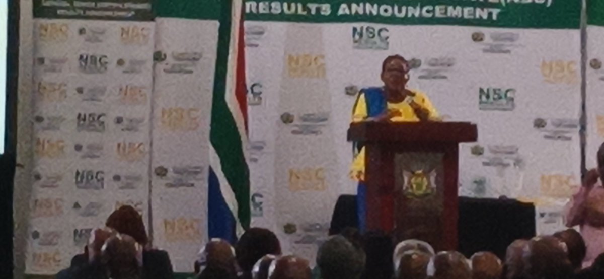 Dignews02's tweet photo. MEC wa Dyondzo eLimpopo, Manana Mavhungu Luruli-Ramakhanya a nyika mbulavulo hi nkarhi wo tivisa mbuyelo wa ka Matriki 2025. https://t.co/Fz5vRqMCNL