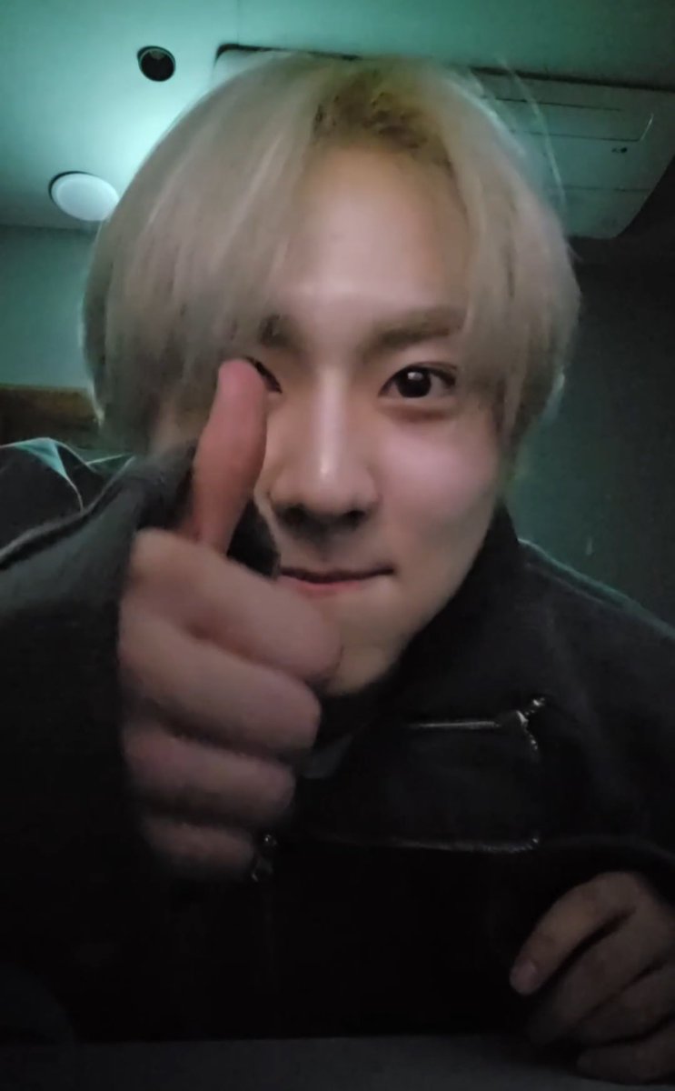 ELINjjungW's tweet photo. 🫳🏻🫳🏻🫳🏻🫳🏻🫳🏻🫳🏻🫳🏻🫳🏻 https://t.co/DIu8Uc98Pw