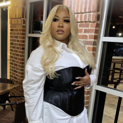 _shauneaa's tweet photo. #NewProfilePic https://t.co/t39isVJGh7