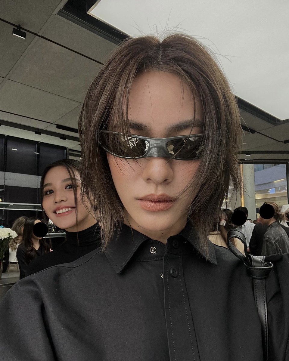 เอหมี tweet media