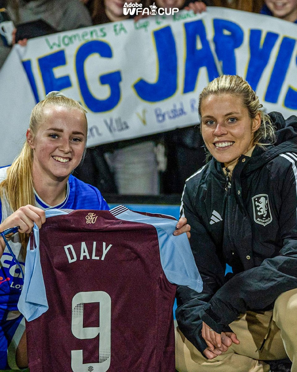Adobe Women's FA Cup (@adobewfacup) on Twitter photo A star striker shirt swap ↔️
<a href="/Official_BRWFC/">Bristol Rovers Women</a>'s Meg Jarvis went home with former Lioness Rachel Daly’s shirt after their historic #AdobeWomensFACup run came to an end 💙 A star striker shirt swap ↔️
<a href="/Official_BRWFC/">Bristol Rovers Women</a>'s Meg Jarvis went home with former Lioness Rachel Daly’s shirt after their historic #AdobeWomensFACup run came to an end 💙