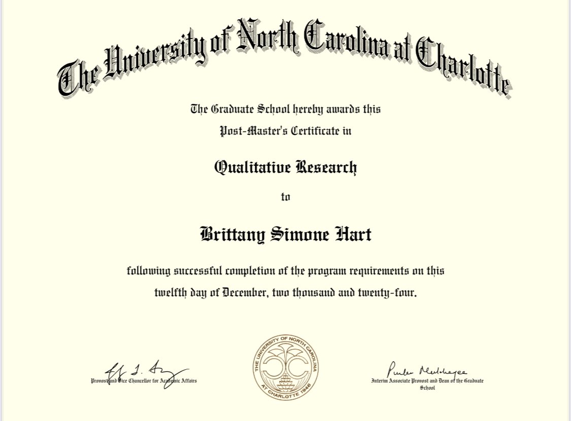 ReadWithoutFear's tweet image. Proud to announce that I am the *FIRST EVER* recipient of the Post-Master’s Certificate in Qualitative Research from UNC Charlotte💚💛 #GodsGirl #QualitativeResearcher #WordNerd