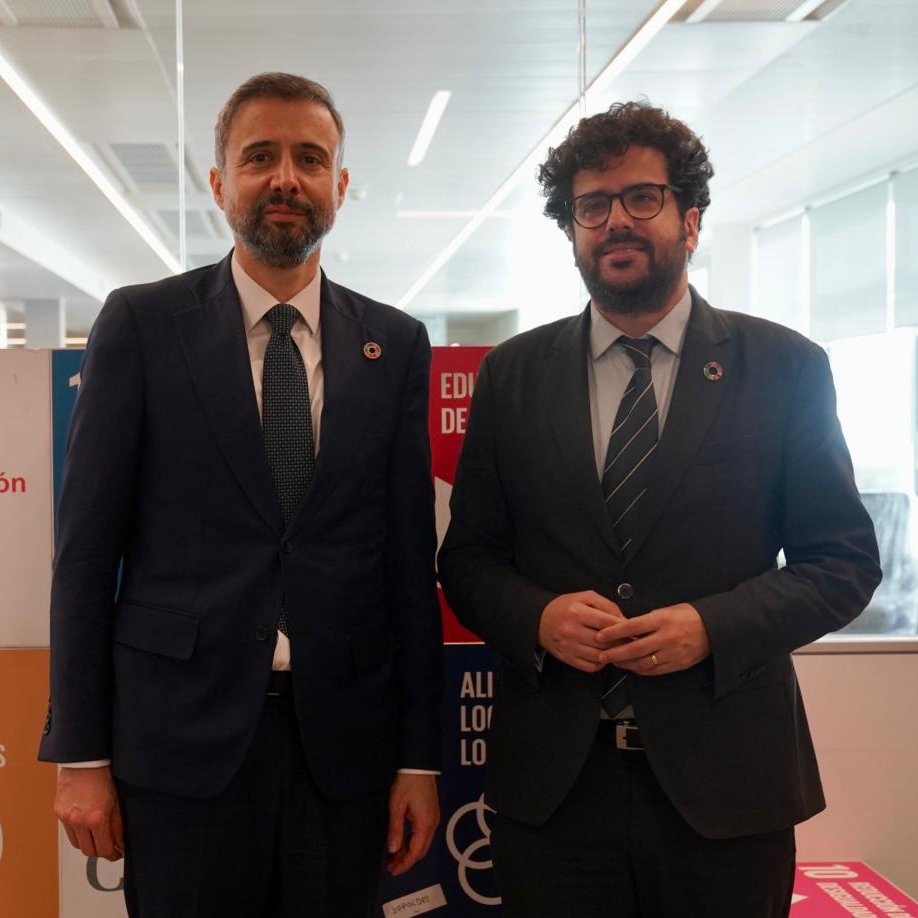 Alvaro Lario (@ifadpresident) on Twitter photo With <a href="/AECID_es/">AECID</a>' new Statute, #Spain places multilateralism and the #SDGs at the heart of its foreign policy.
Today, I congratulated Minister of Foreign Affairs <a href="/jmalbares/">José Manuel Albares</a> and <a href="/AECID_es/">AECID</a> Director <a href="/anton_leis/">Antón Leis</a> on the achievement and explored potential for collaboration with <a href="/IFAD/">International Fund for Agricultural Development</a>. With <a href="/AECID_es/">AECID</a>' new Statute, #Spain places multilateralism and the #SDGs at the heart of its foreign policy.
Today, I congratulated Minister of Foreign Affairs <a href="/jmalbares/">José Manuel Albares</a> and <a href="/AECID_es/">AECID</a> Director <a href="/anton_leis/">Antón Leis</a> on the achievement and explored potential for collaboration with <a href="/IFAD/">International Fund for Agricultural Development</a>.